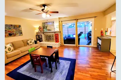 2104 Victoria Road, Carrollton, TX 75007 - Photo 3