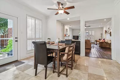 2200 Southern Oak Drive, Irving, TX 75063 - Photo 9