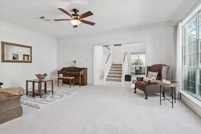 2200 Southern Oak Drive, Irving, TX 75063 - Photo 3