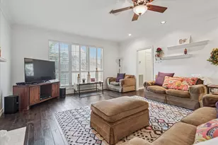 2200 Southern Oak Dr, Irving, TX 75063 - Photo 7