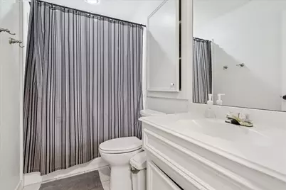 2200 Southern Oak Drive, Irving, TX 75063 - Photo 19