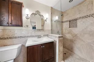 740 Wedgewood Dr, Woodway, TX 76712 - Photo 13