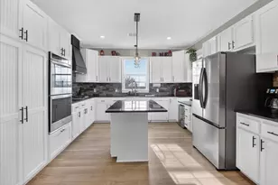 278 Leuschner Rd, Elm Mott, TX 76640 - Photo 15