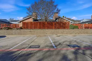 2527 Shady Ridge Dr, Bedford, TX 76021 - Photo 23