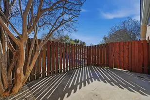 2527 Shady Ridge Dr, Bedford, TX 76021 - Photo 21