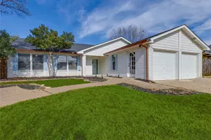 6705 Parkwood Dr, North Richland Hills, TX 76182 - Photo 1