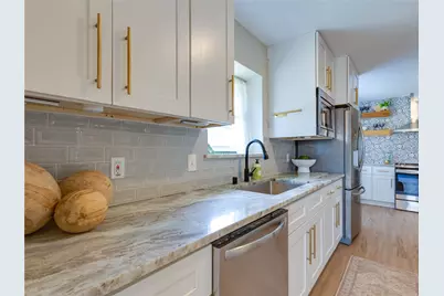 6705 Parkwood Drive, North Richland Hills, TX 76182 - Photo 13