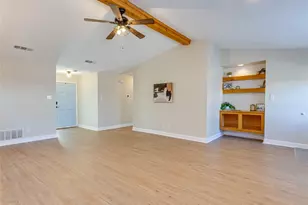 6705 Parkwood Dr, North Richland Hills, TX 76182 - Photo 7