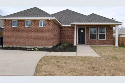 2216 Sayle Street, Greenville, TX 75401 - Photo 1