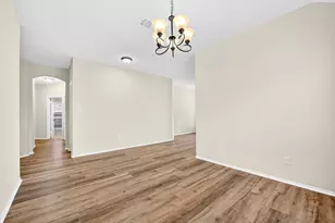 217 Rugby Ln, McKinney, TX 75072 - Photo 11