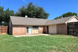 4036 Churchill Dr, Flower Mound, TX 75028 - Photo 9