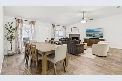 619 Manchester Drive, Mansfield, TX 76063 - Photo 11