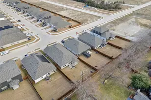 522 Castle Rd, Sherman, TX 75092 - Photo 39