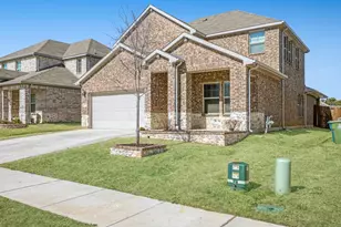 223 Briarwood Ln, Lake Dallas, TX 75065 - Photo 3