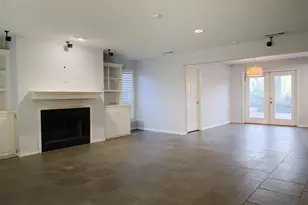 740 Peavy Rd, Dallas, TX 75218 - Photo 3