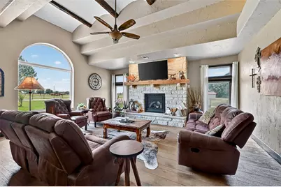 1717 1/2 Batey Road, Collinsville, TX 76233 - Photo 15