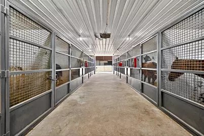 1717 1/2 Batey Road, Collinsville, TX 76233 - Photo 33