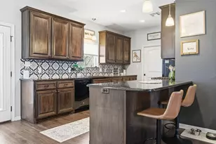 12992 Old Dallas Rd, West, TX 76691 - Photo 9