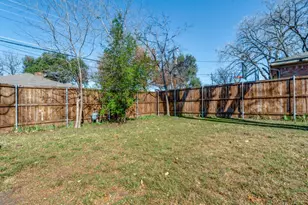 8435 Bocowood Dr, Dallas, TX 75228 - Photo 25