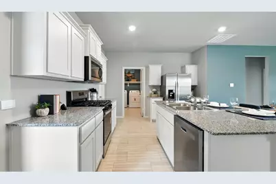 608 Shaded Grove Drive, Denton, TX 76259 - Photo 5