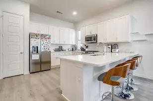 207 Athenia Dr, Fort Worth, TX 76114 - Photo 13