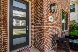 207 Athenia Dr, Fort Worth, TX 76114 - Photo 3