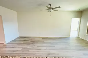 2037 Delta Downs Dr, Seagoville, TX 75159 - Photo 15