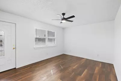 1700 Manor Garden, Greenville, TX 75401 - Photo 11