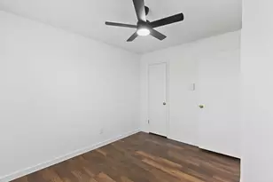 1700 Manor Garden, Greenville, TX 75401 - Photo 21