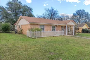 3013 Arapaho Rd, Commerce, TX 75428 - Photo 33