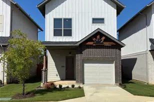 2036 Oak Grove, Aubrey, TX 76227 - Photo 1