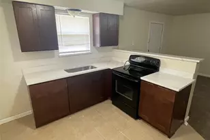 1819 Gravley Dr, Carrollton, TX 75006 - Photo 3