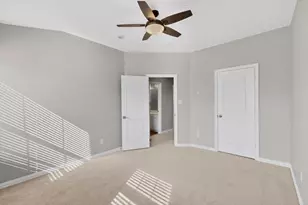 1527 Biltmore Ln, Irving, TX 75063 - Photo 19