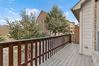 1527 Biltmore Lane, Irving, TX 75063 - Photo 35