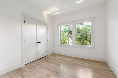 5711 Belmont Avenue, Dallas, TX 75206 - Photo 33