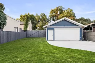 5711 Belmont Ave, Dallas, TX 75206 - Photo 37