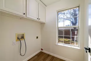 3214 Vinson Ct, Irving, TX 75060 - Photo 27