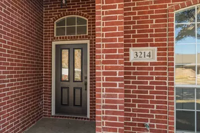 3214 Vinson Court, Irving, TX 75060 - Photo 3