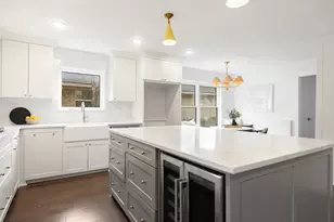 7216 Whispering Pines Dr, Dallas, TX 75248 - Photo 9