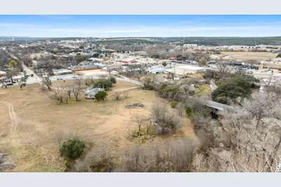 1404 NE Barnard Street, Glen Rose, TX 76043 - Photo 15