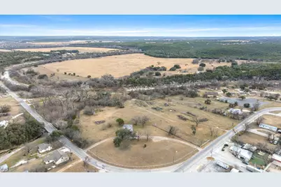1404 NE Barnard Street, Glen Rose, TX 76043 - Photo 11
