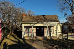 647 W Washington St, Stephenville, TX 76401 - Photo 1