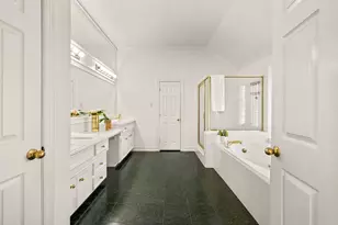 1120 Greenpark Dr, Plano, TX 75075 - Photo 17