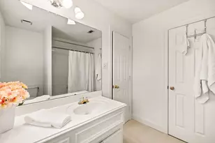 1120 Greenpark Dr, Plano, TX 75075 - Photo 25