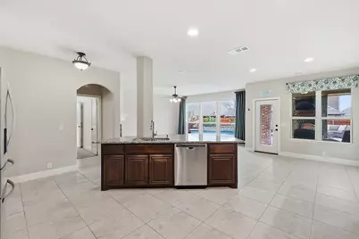 2739 Chimney Rock Road, Burleson, TX 76028 - Photo 9