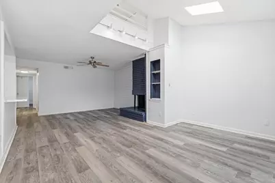 2705 Westgate Drive, Arlington, TX 76015 - Photo 9