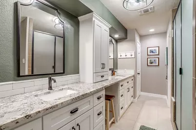 649 Christopher Lane, Burleson, TX 76028 - Photo 17