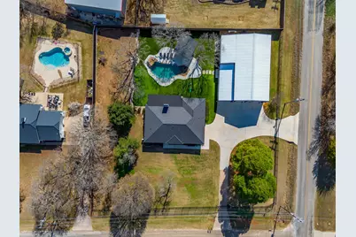 649 Christopher Lane, Burleson, TX 76028 - Photo 39