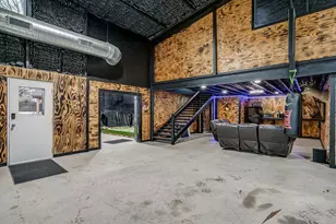 649 Christopher Ln, Burleson, TX 76028 - Photo 35