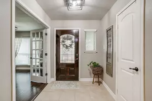 649 Christopher Ln, Burleson, TX 76028 - Photo 3